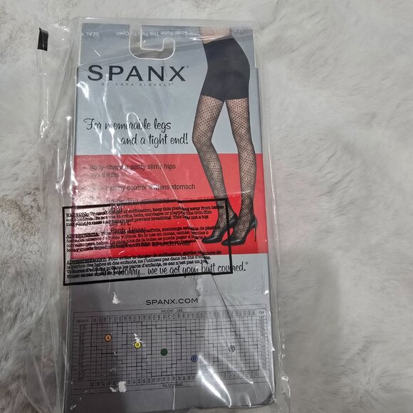 SPANX Uptown Tight-End Tights Diamond A Dozen Size A Black NEW 2456 bodyshaping - Picture 3 of 3